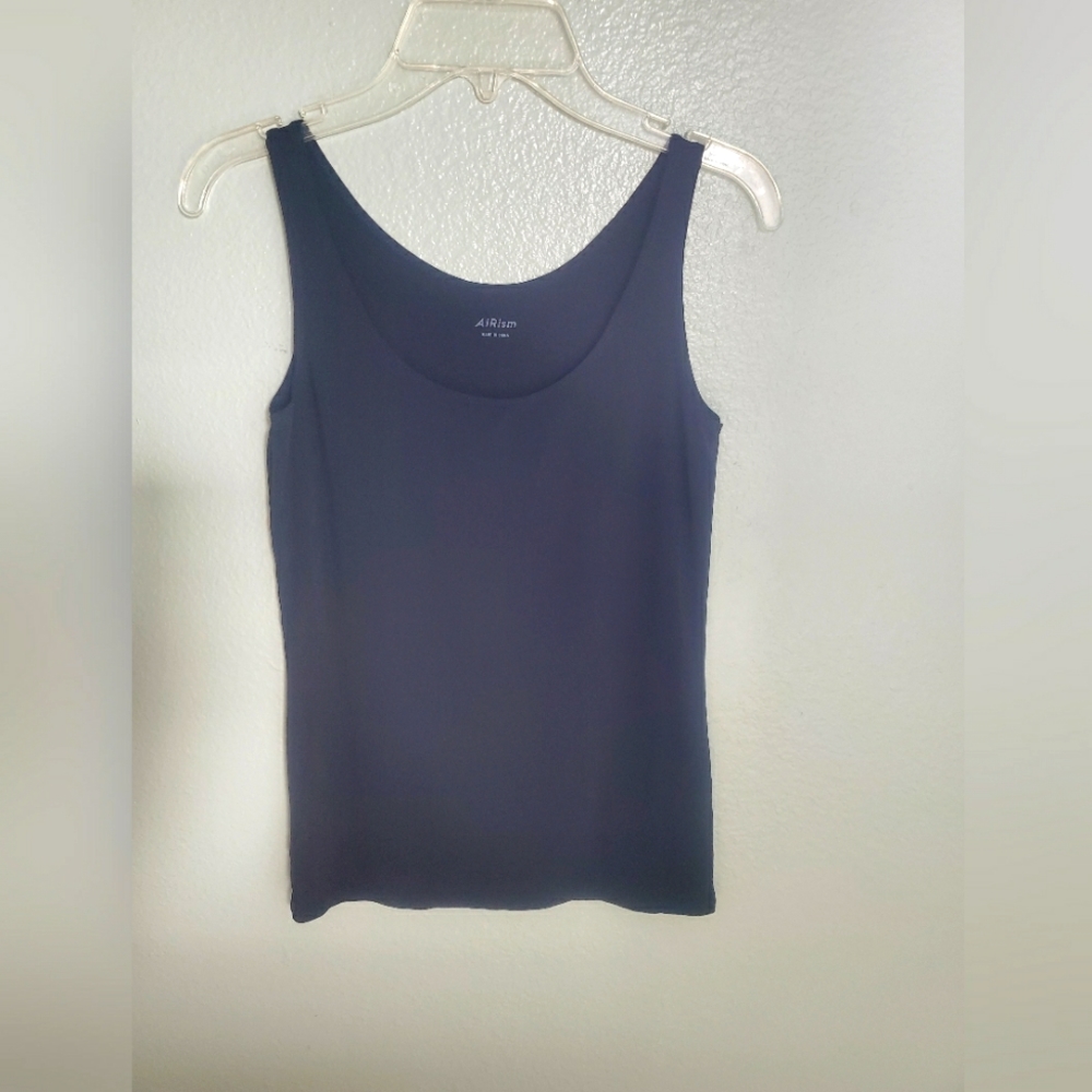 Uniqlo Airism tank top